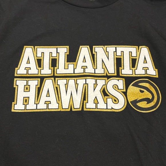 Atlanta Hawks Trae Young 11 basketball men’s tee shirt black and gold size Med - Picture 2 of 7